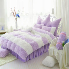 Noble Purple and White Color Block Luxury 4-Piece Velvet Fluffy Bedding Set/Duvet Cover